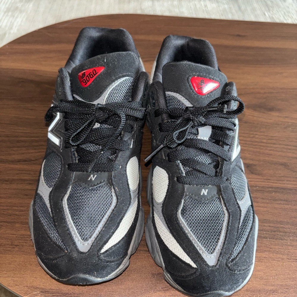 New Balance Black and Gray Men's Performance Sneakers